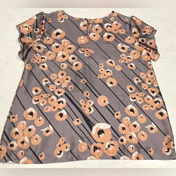 Nana grey and gold top - Picture 3 of 4